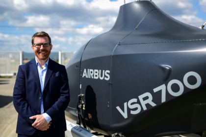 Victor Gerin-Roze, directeur programmes drones d'Airbus Helicopters, à l'usine Survey Copter, à Pierrelatte, le 31 mars 2026 dans la Drôme - OLIVIER CHASSIGNOLE (AFP)