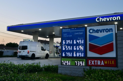 Une station-service à Monterey Park, en Californie, le 30 avril 2026 - Jim WATSON (AFP)