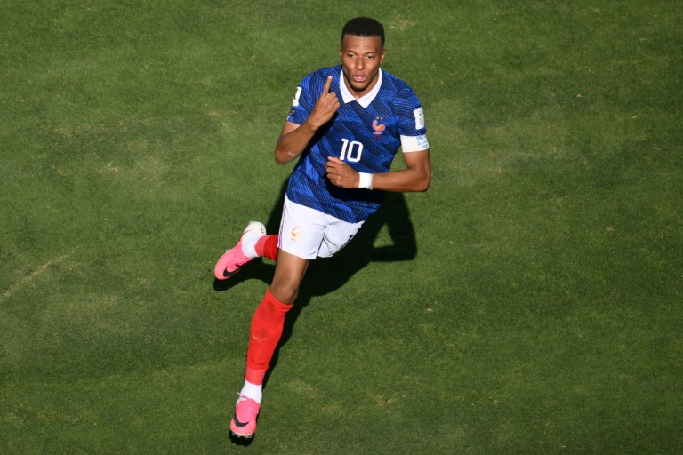 Mondial-2026 : un Mbappé record lance idéalement les Bleus