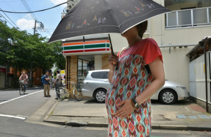 Le taux de fécondité au Japon est tombé à un niveau record de 1,14 enfant par femme en 2025 - YOSHIKAZU TSUNO (AFP)