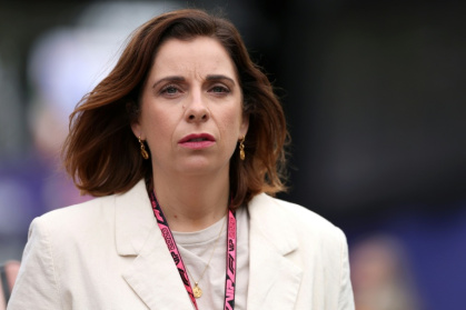 La ministre des Communications australienne Anika Wells à Melbourne, le 7 mars 2026 - Martin KEEP (AFP)