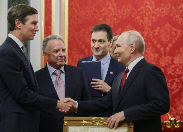 Pourparlers à Kiev : des propositions américaines "plus efficaces", pour la présidence ukrainienne