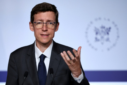 Le ministre de l'Education, Edouard Geffray, le 31 août 2026 à Paris - SIMON WOHLFAHRT (AFP)