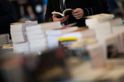 Plus d’un jeune sur 10 présente des "difficultés en lecture" et 6 % sont illettrés, selon une étude - Loic VENANCE (AFP)